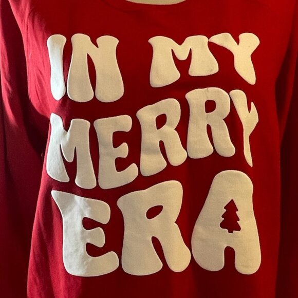 Sweatshirt XL "In My Merry Era" Christmas Holiday Red Pullover Fleece Crew Top - Picture 2 of 5